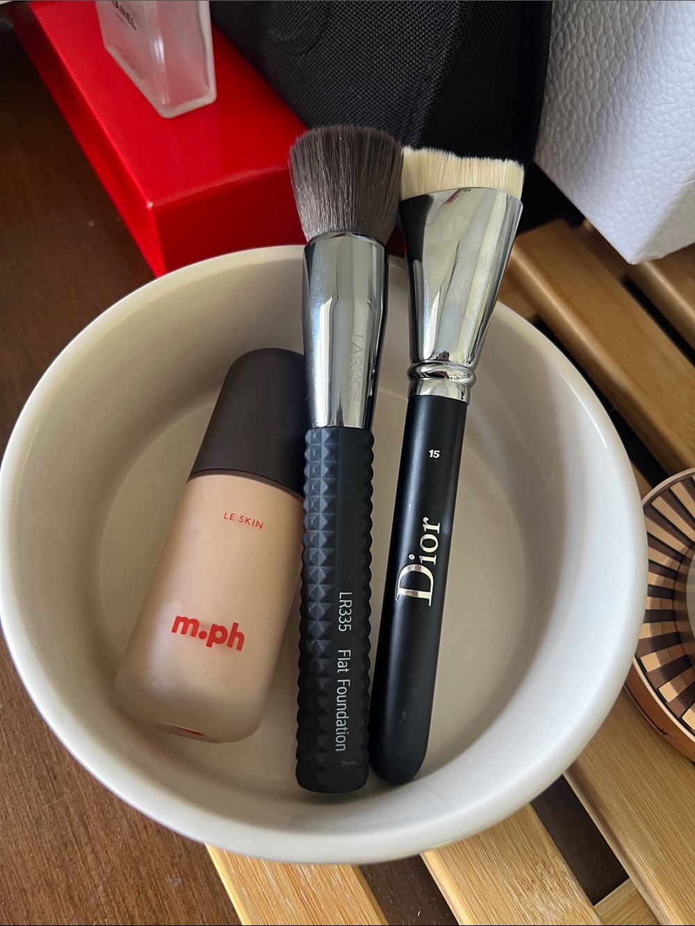 ‼️HOT BUNDLE m.ph Le skin serum Foundation and Dior, Laruce brush
